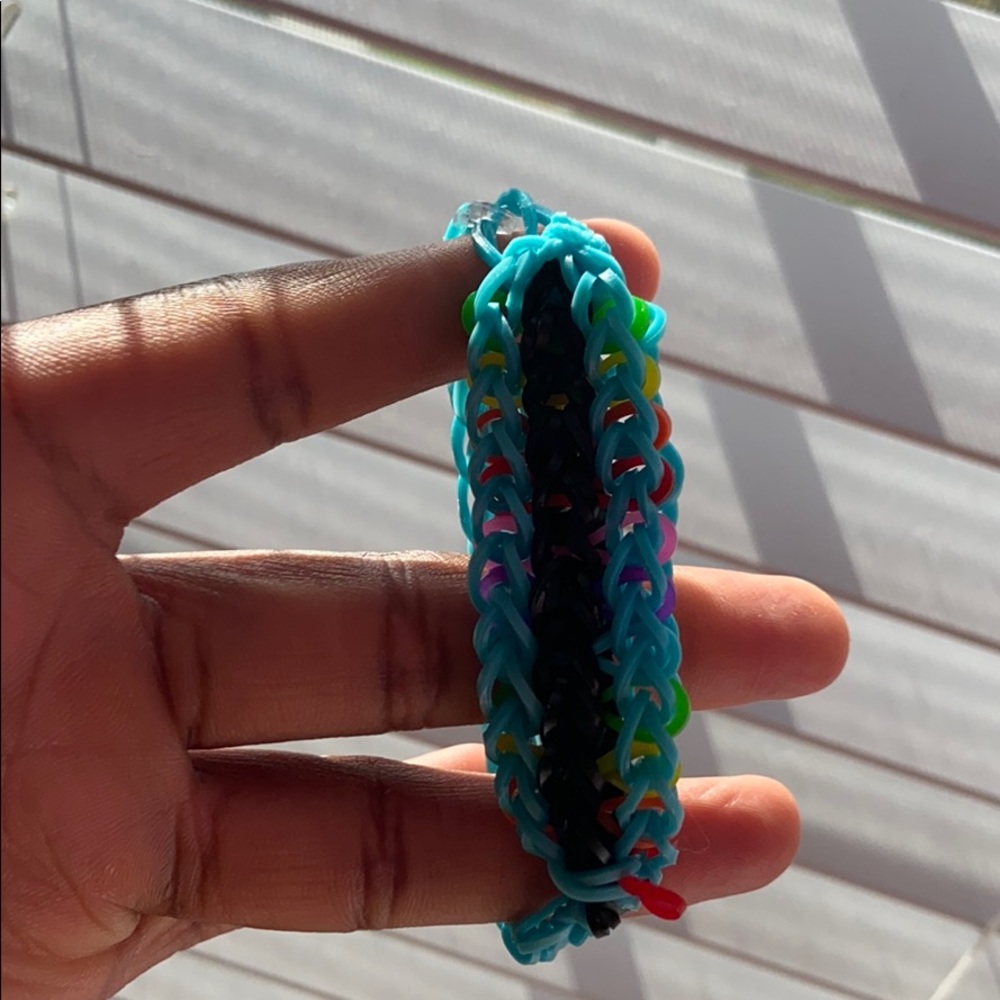 Rainbow loom triple single bracelet 🦋✨